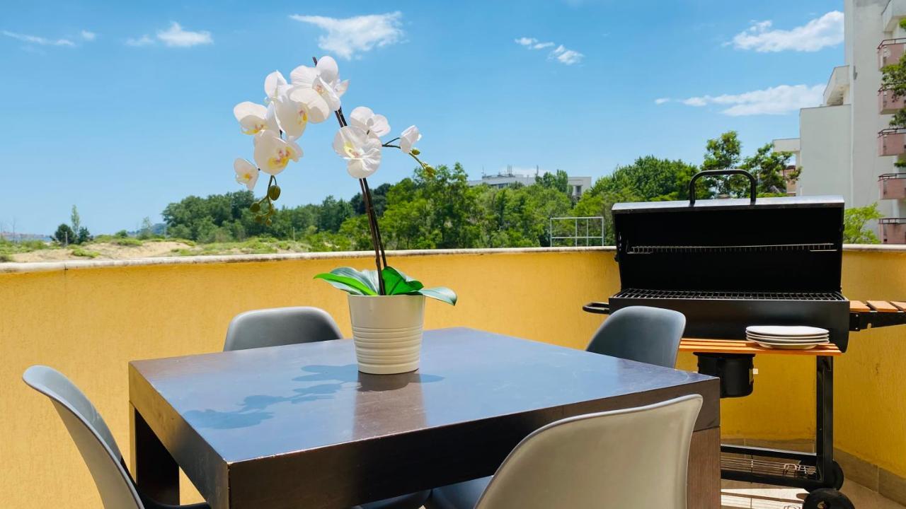 Apartello Golden Beach - Cacao Beach View - Солнечный берег Экстерьер фото